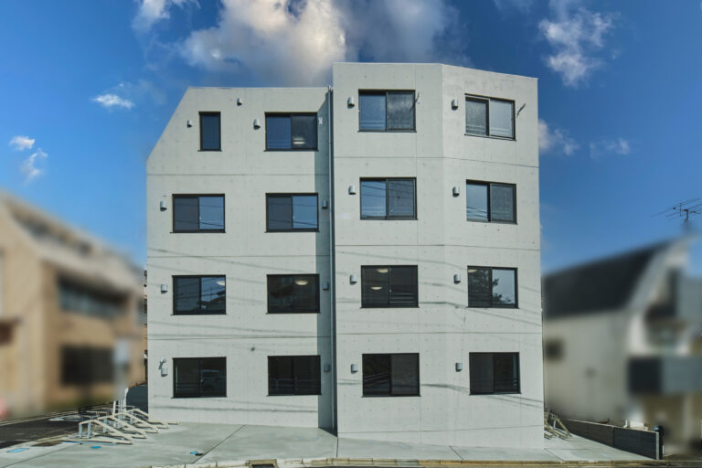 【敷地約65坪/215.41㎡】RC4階建て共同住宅 ｜賃貸15戸