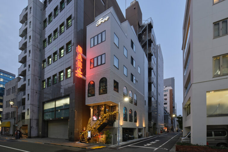 【台東区】地下＋7階建て重量鉄骨造｜店舗併用住宅｜敷地26.1坪